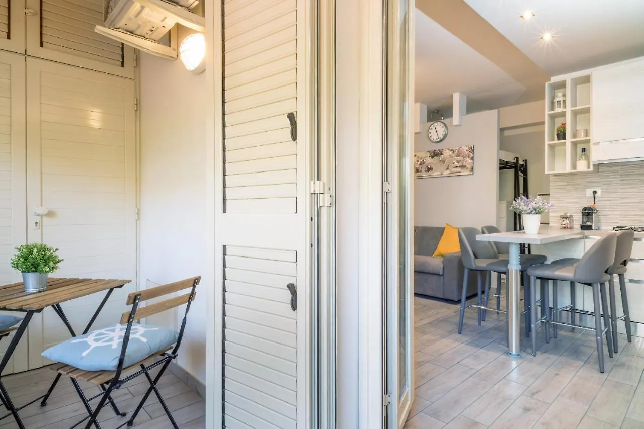 Holiday home Monolocale Glicine Villa Schiso